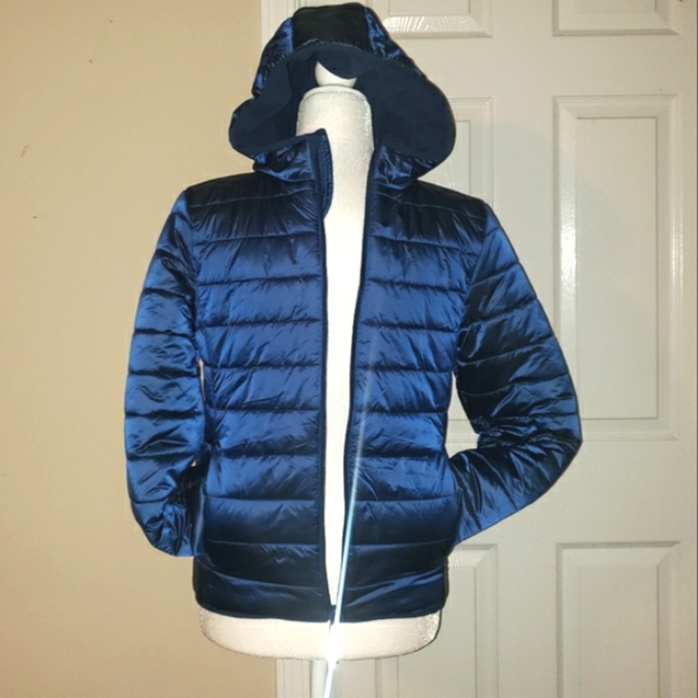 SALE Cat And Jack Youth Boys/Girls Sz-L Athens Blue.